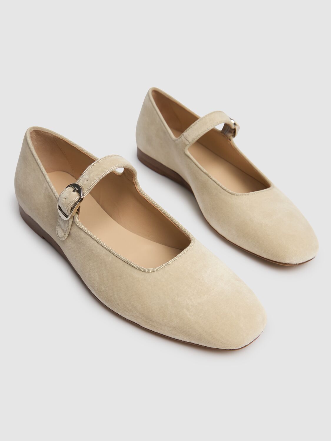 LE MONDE BERYL 5MM CLASSIC VELVET MARY JANE FLATS 