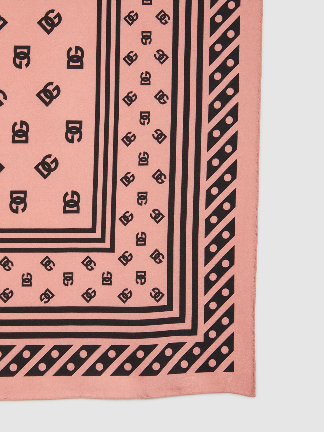Dolce & Gabbana Monogram Printed Silk Twill Scarf In 粉色/多色