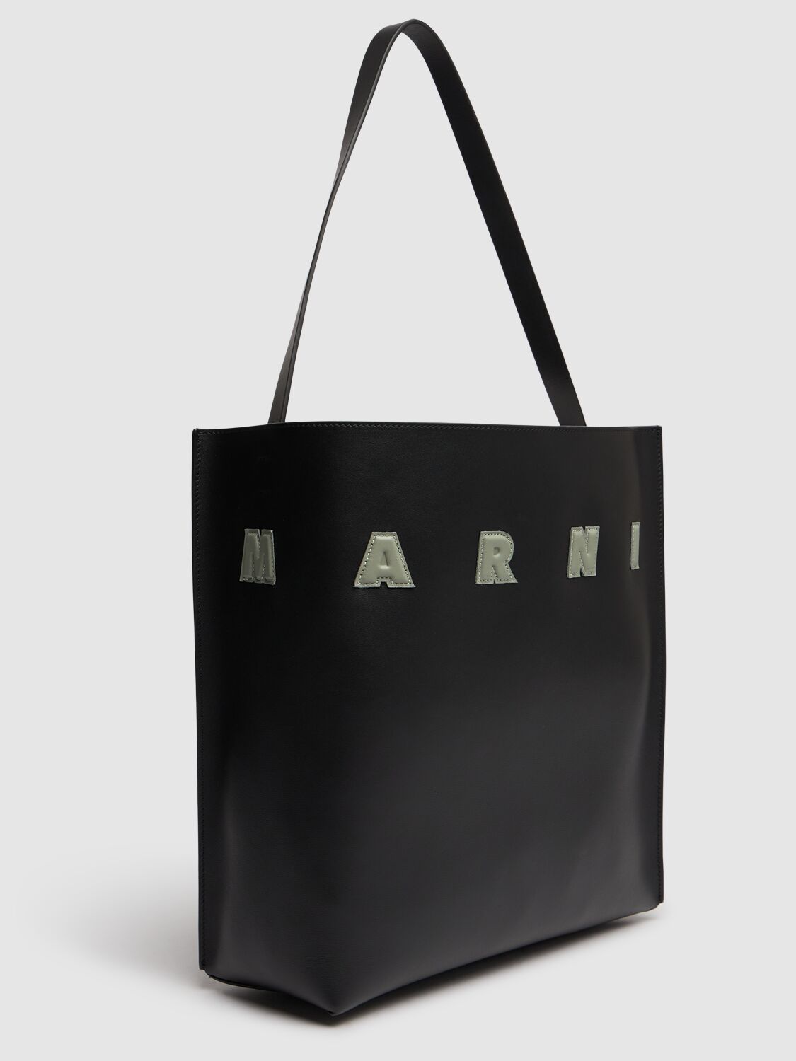 MARNI