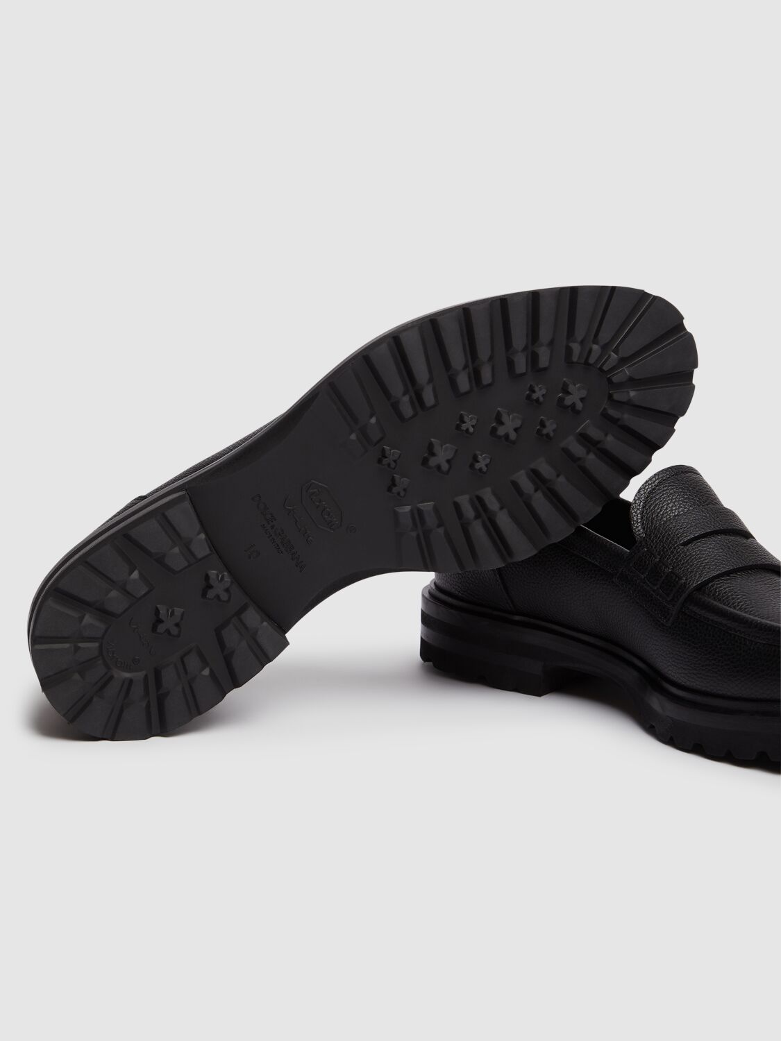 Dolce & Gabbana Formale Grained Leather Loafers In Black