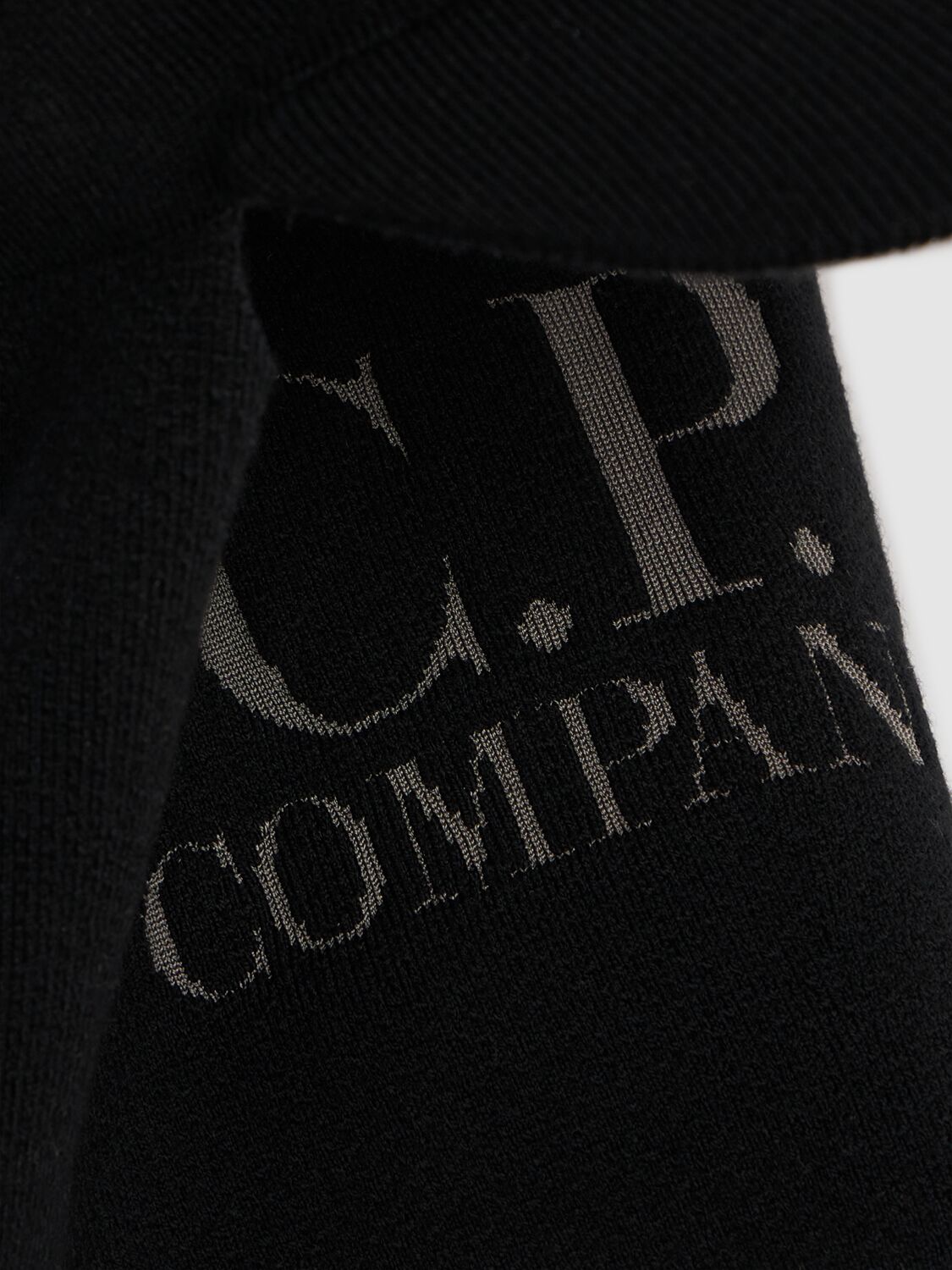 C.P. COMPANY EXTRAFINE MERINO WOOL CAP 