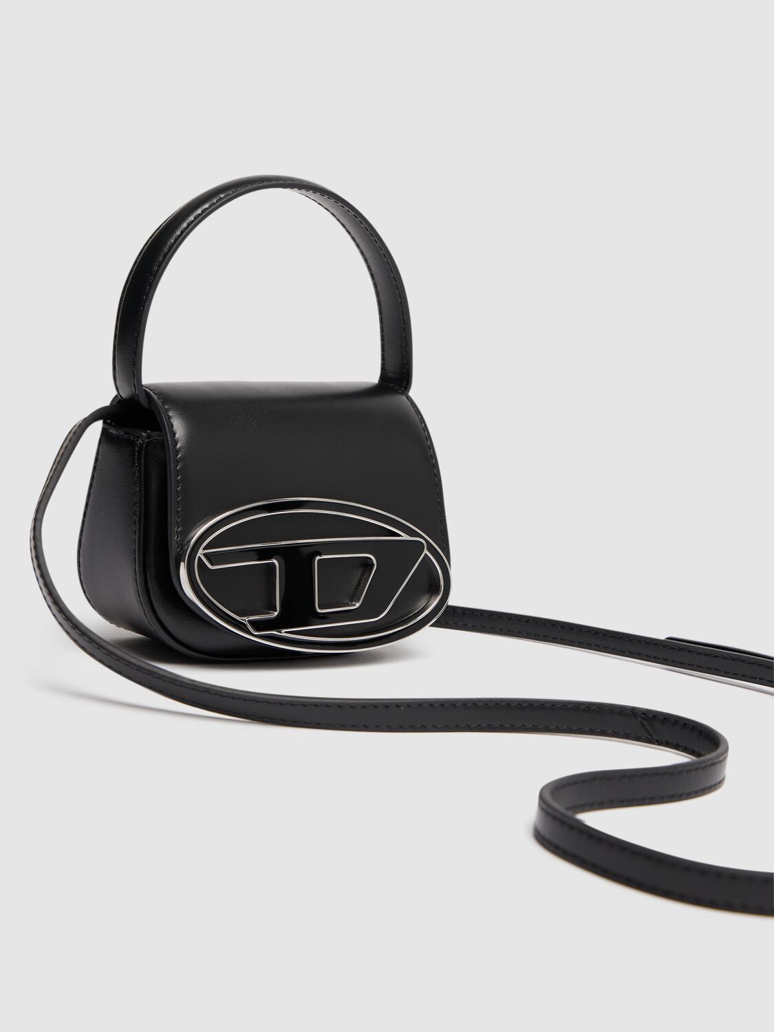DIESEL XS 1DR SMOOTH LEATHER TOP HANDLE BAG 