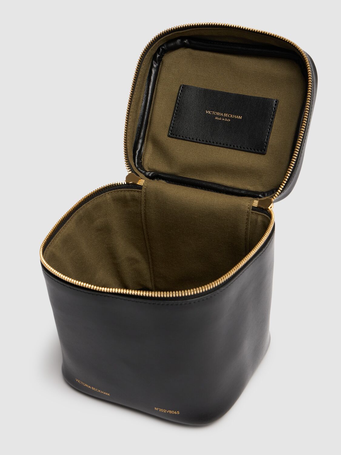 Shop Victoria Beckham Leather Cube Vanity Case In Black