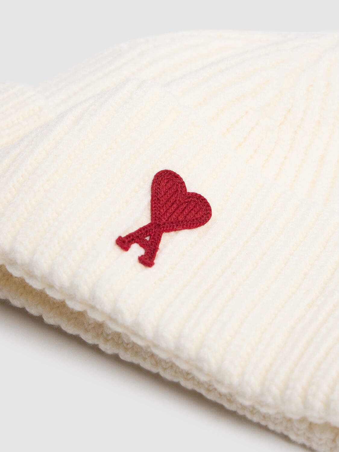 Shop Ami Alexandre Mattiussi Adc Logo Wool Beanie In Off White/red/1