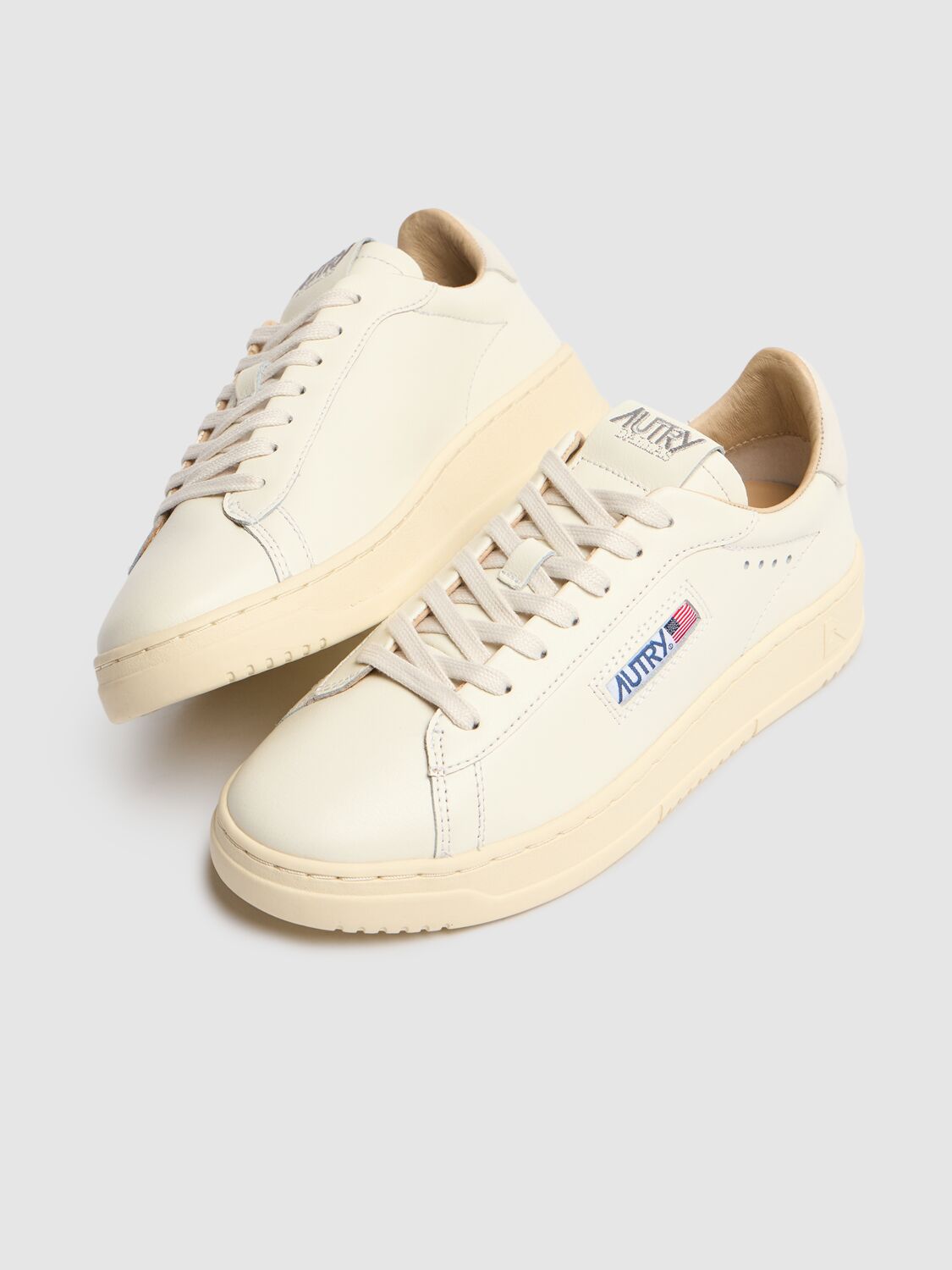 Autry : Dallas Low Sneakers White | Sotf