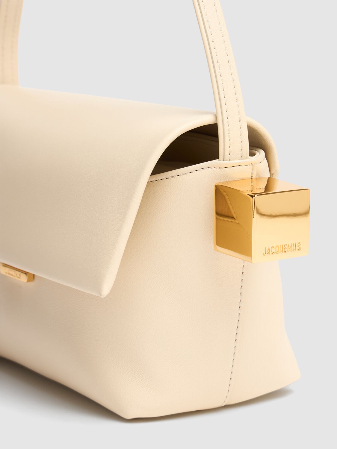 Shop Jacquemus Le Rond Carre Leather Shoulder Bag In Light Ivory