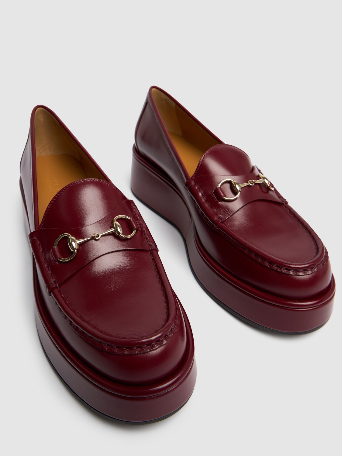 Shop Gucci Ilde Leather Loafers In Rosso Ancora