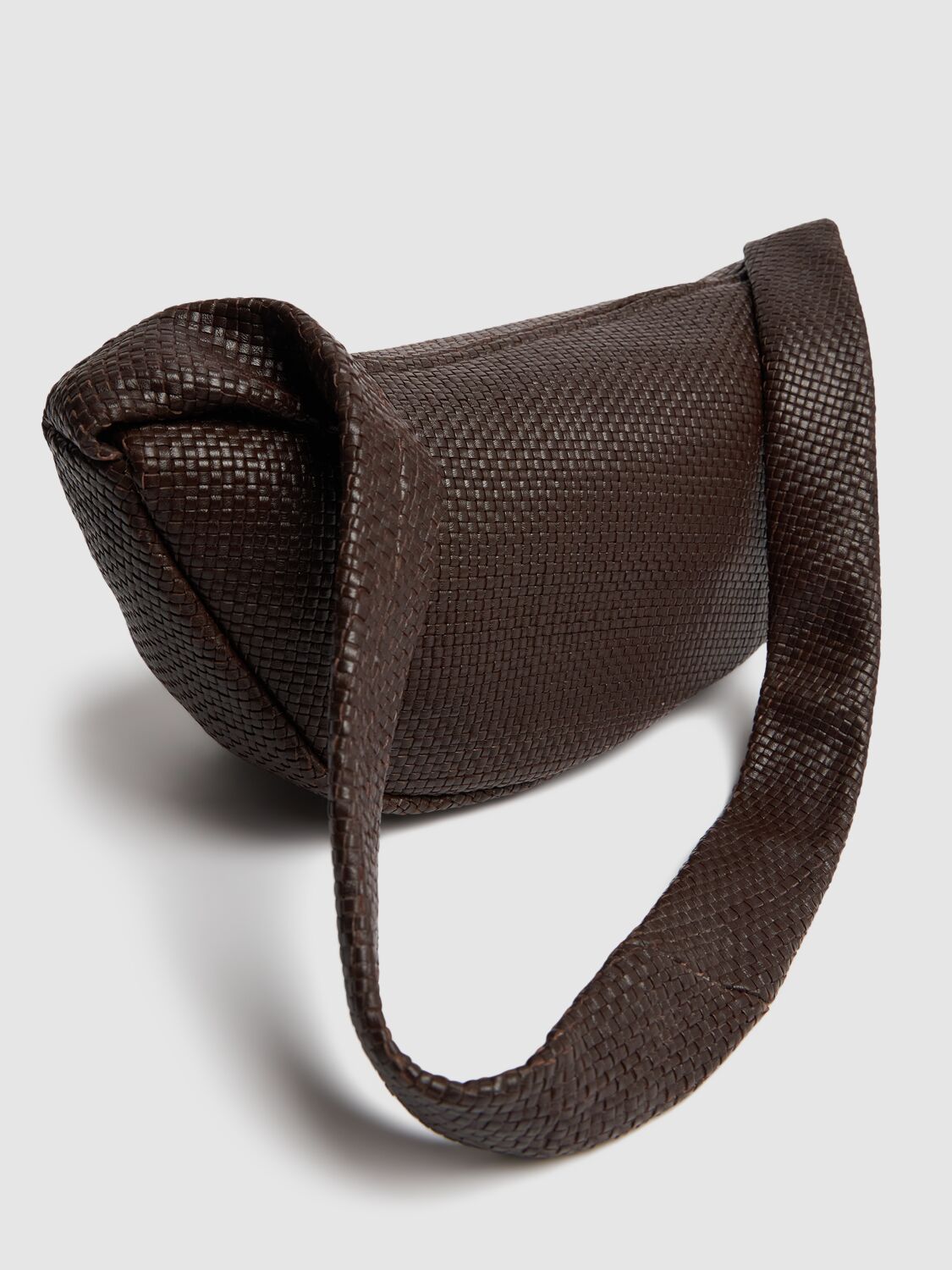 Shop St.agni Woven Crescent Leather Shoulder Bag In Chocolate