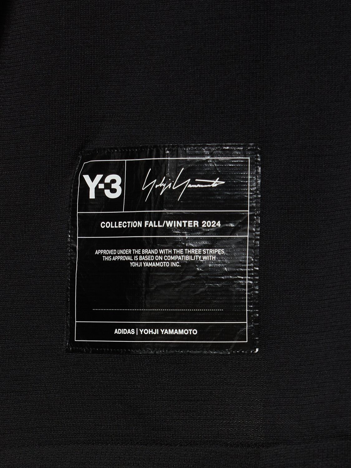 Shop Y-3 Run Short-sleeved Tech T-shirt In Black