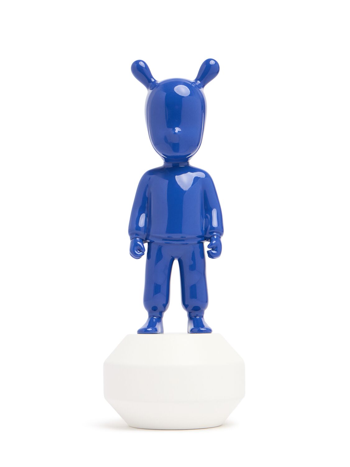 Lladrò The  Guest Small Figurine In Blue