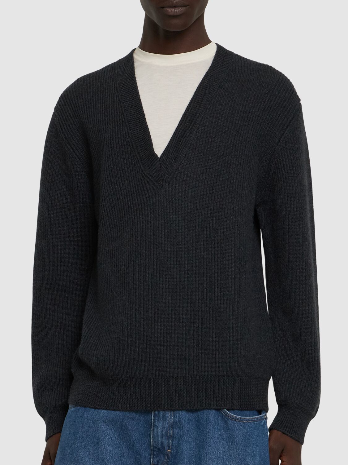 Shop Seven Gauge English Rib Wool Knit V-neck Sweater In Grey