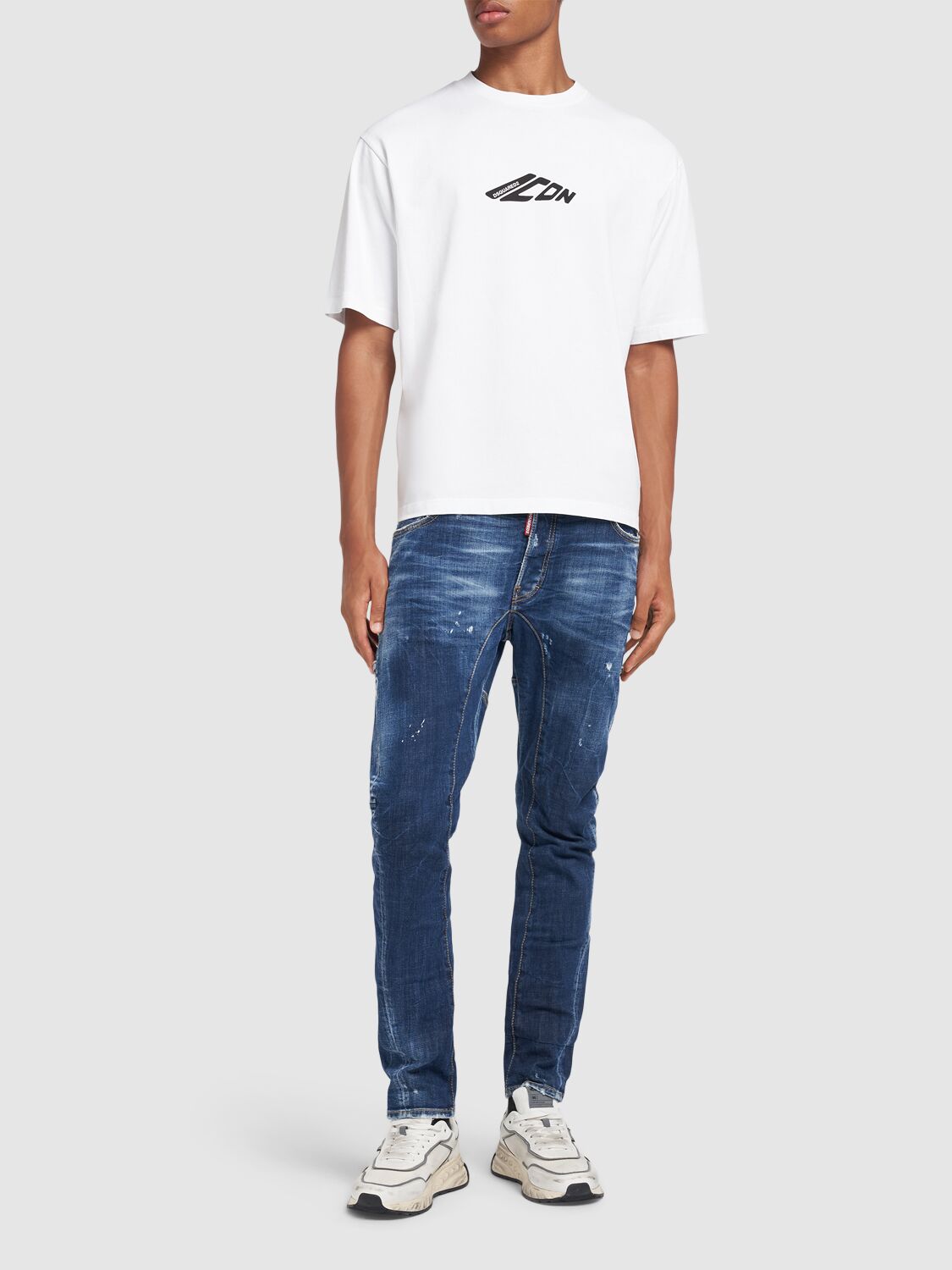 Shop Dsquared2 Loose Fit T-shirt In White