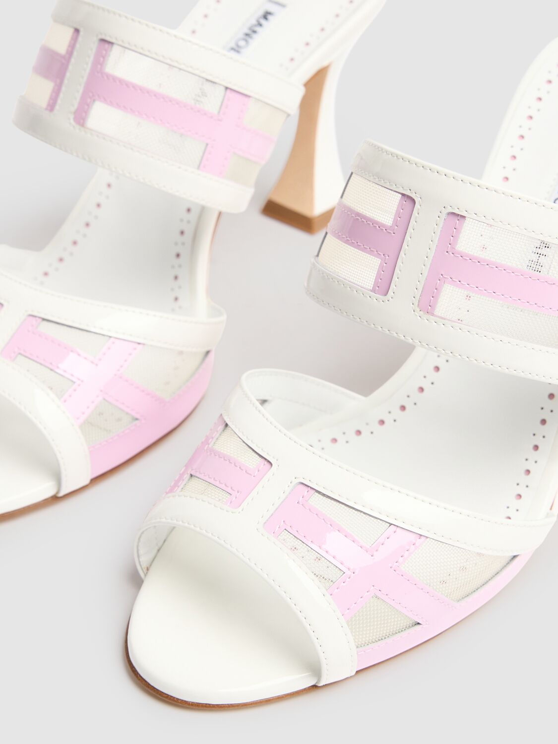 MANOLO BLAHNIK 90MM AVESPAMU MULE SANDALS 