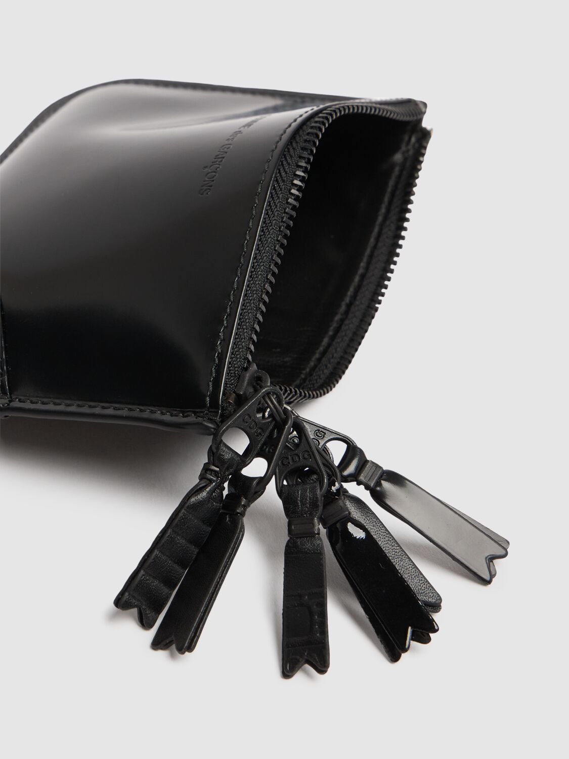 COMME DES GARÇONS ZIPPER MEDLEY LEATHER WALLET 