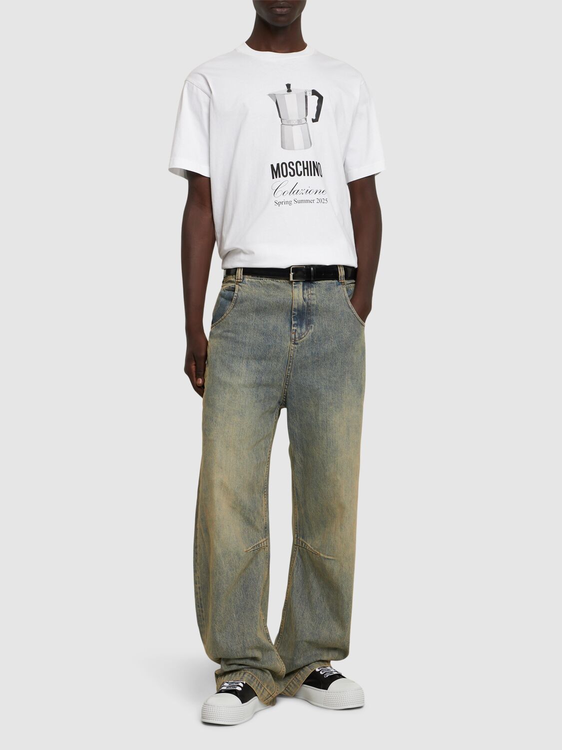 Shop Moschino Caffettiera T-shirt In White