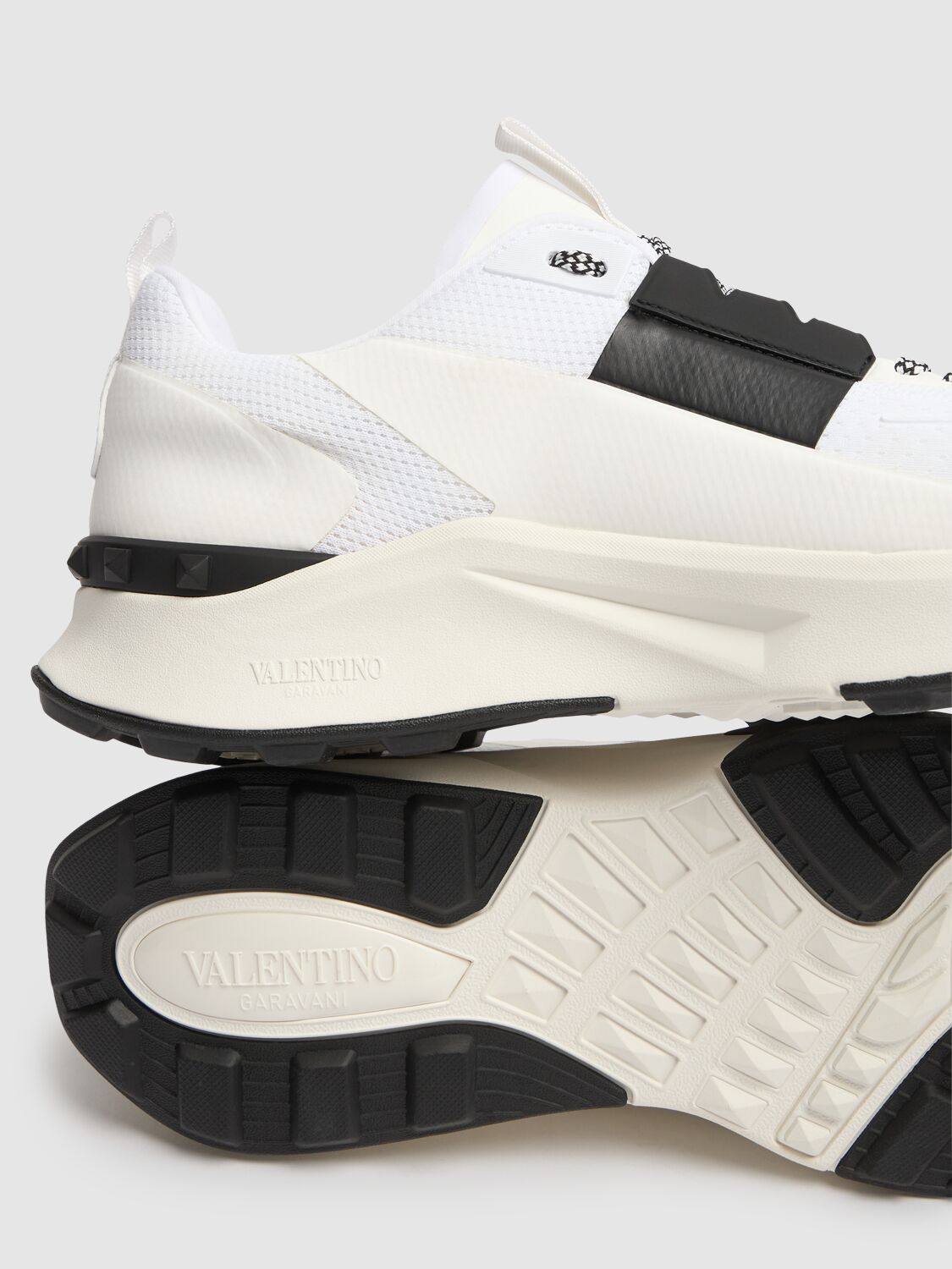 Valentino True Act Low Top Trainer In Mesh And Rubberised Fabric In White/black