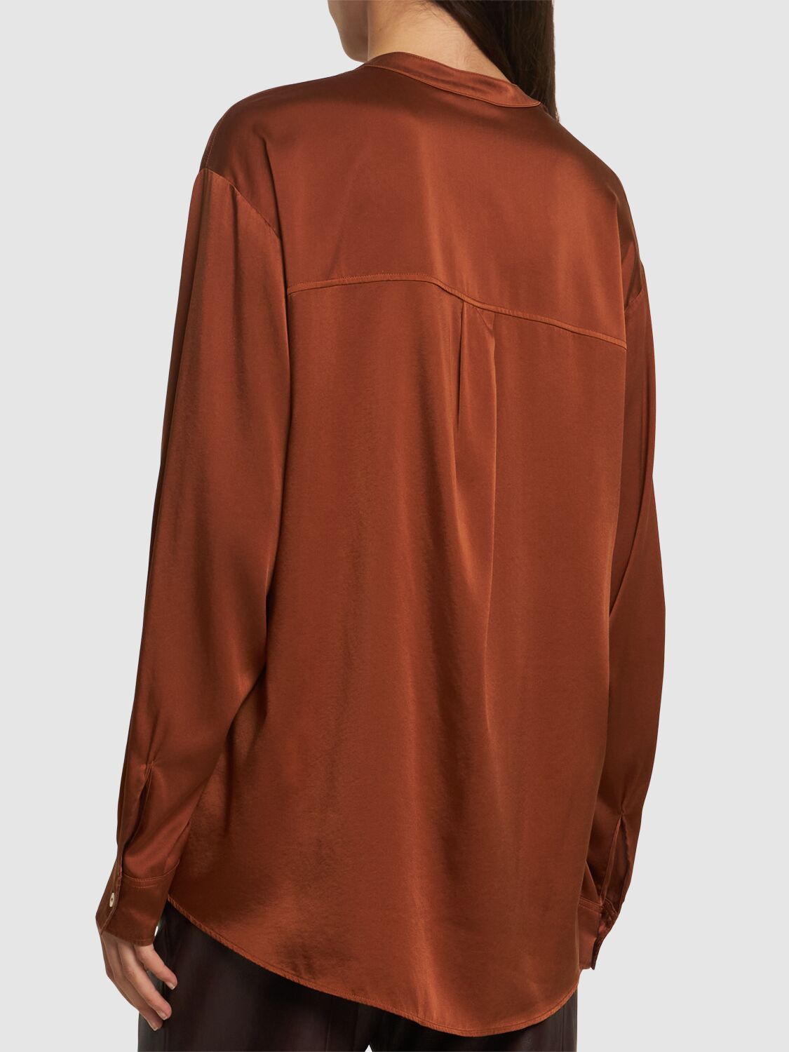 FORTE FORTE STRETCH SILK SATIN MANDARIN COLLAR SHIRT 