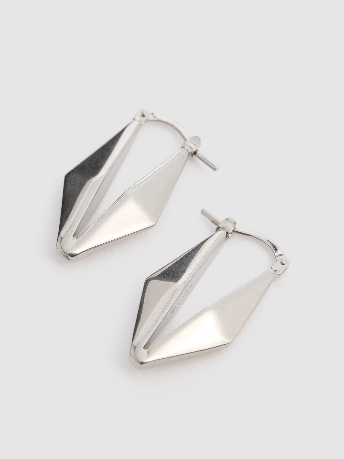 Jimmy Choo Diamond Chain Earring In Antique Silver