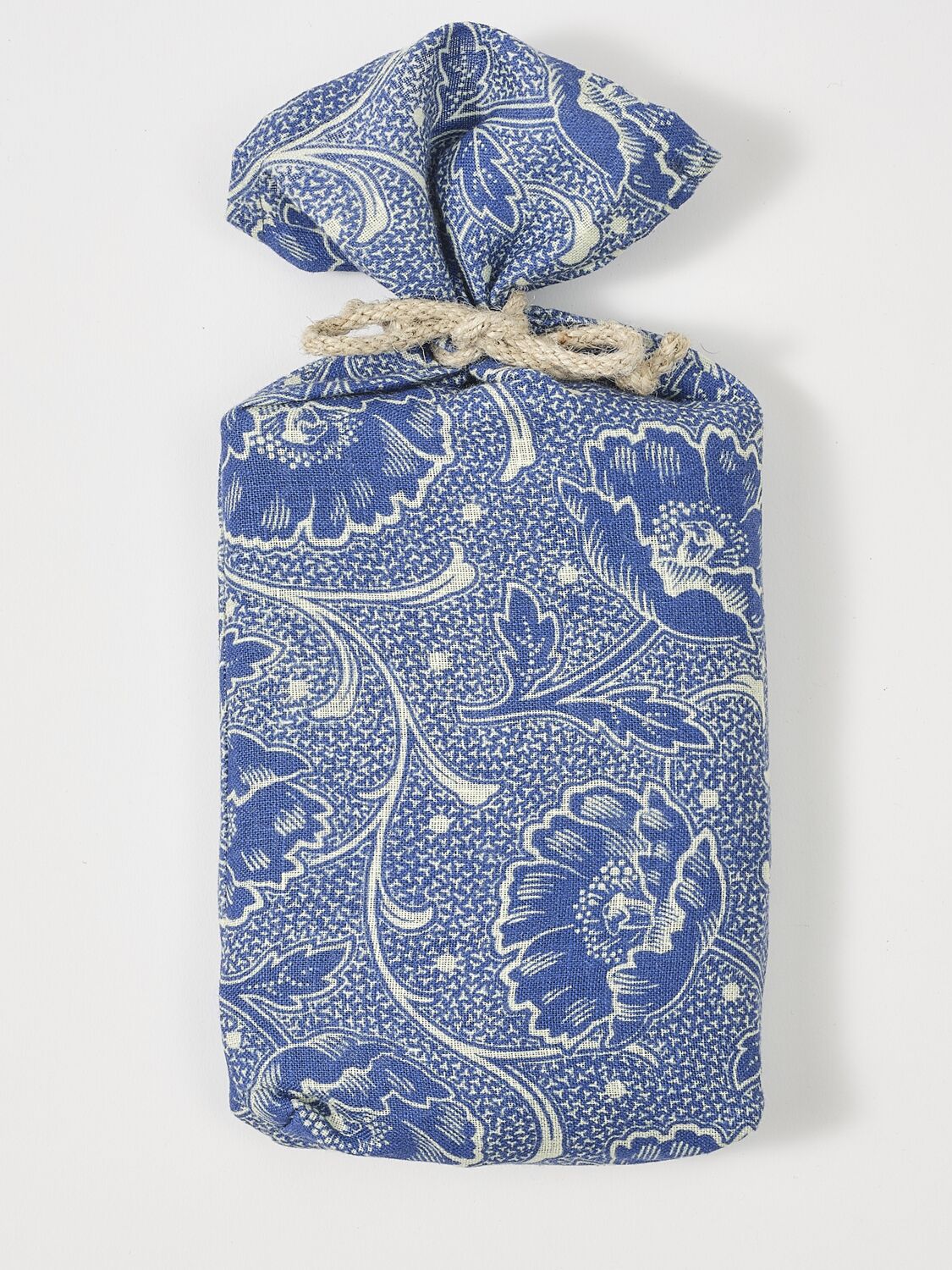 Cabana Toscana Printed Linen Tablecloth In Blue