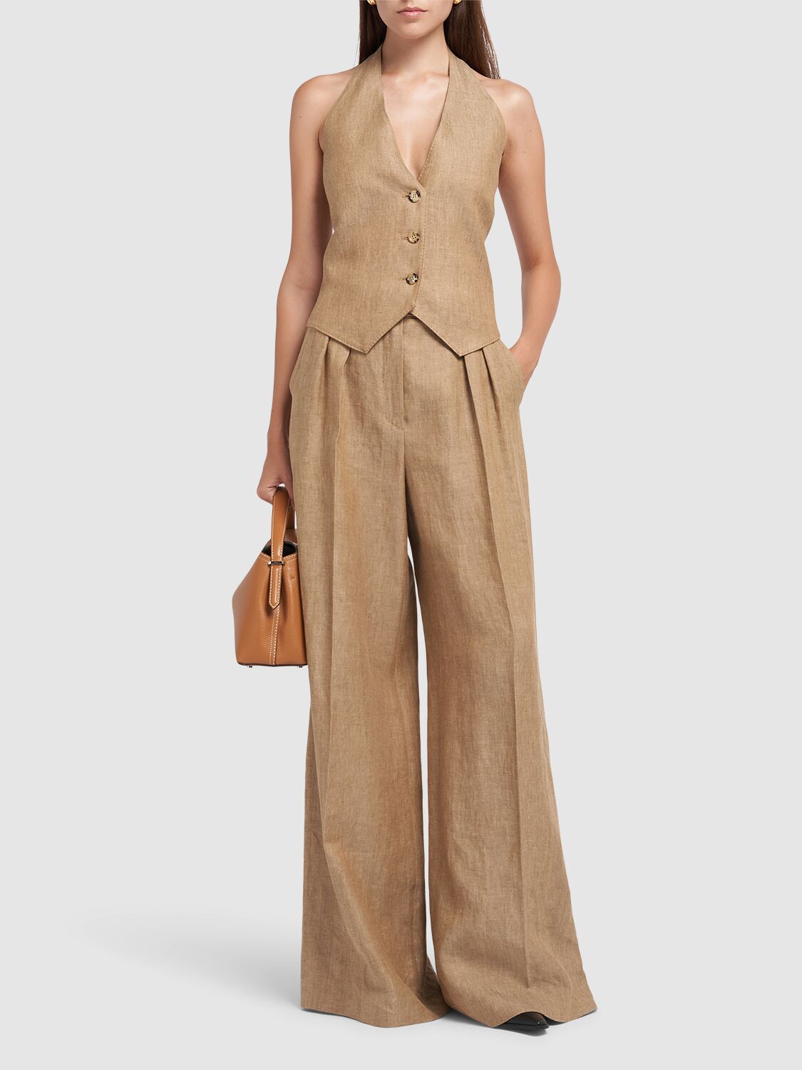 Max Mara Knitwear With Button Detailing And Halterneck In Camel