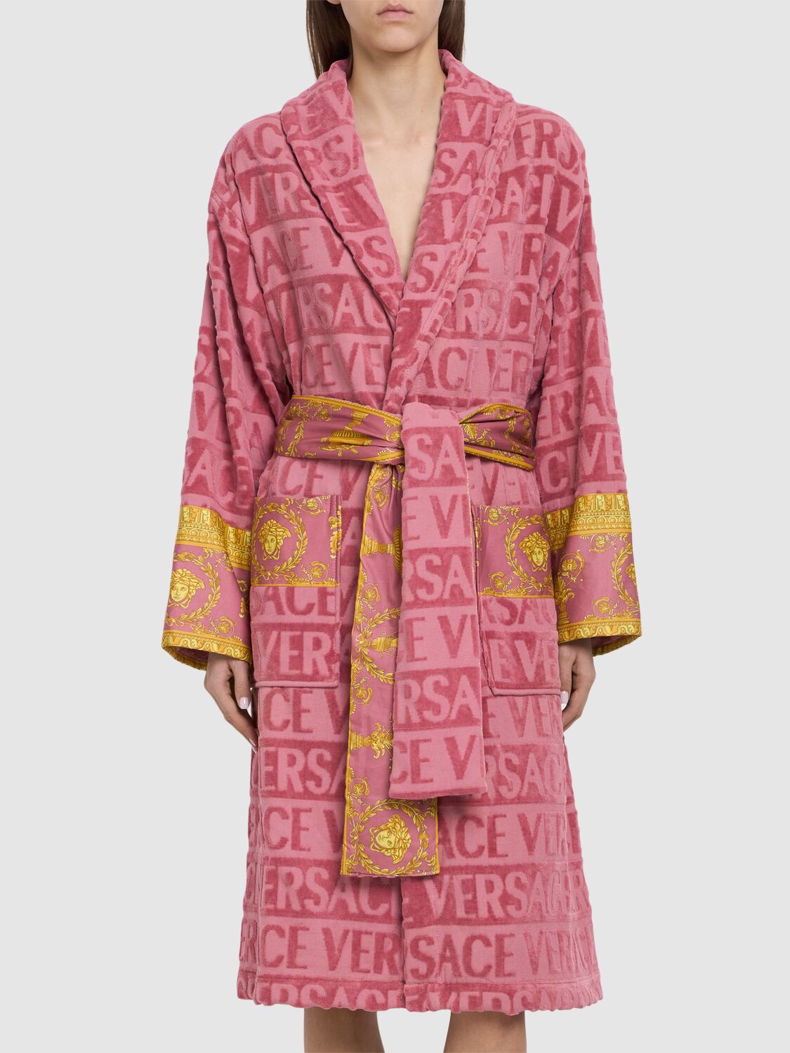 Shop Versace I Heart Baroque Bath Robe In Strawberry