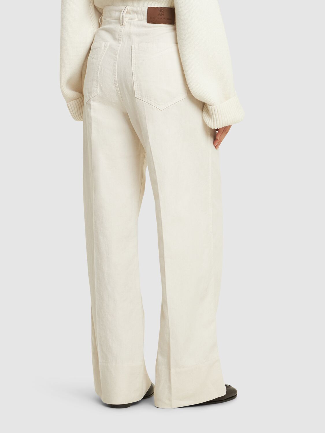 Brunello Cucinelli Dyed Cotton & Linen Midrise Flared Jeans In Ivory