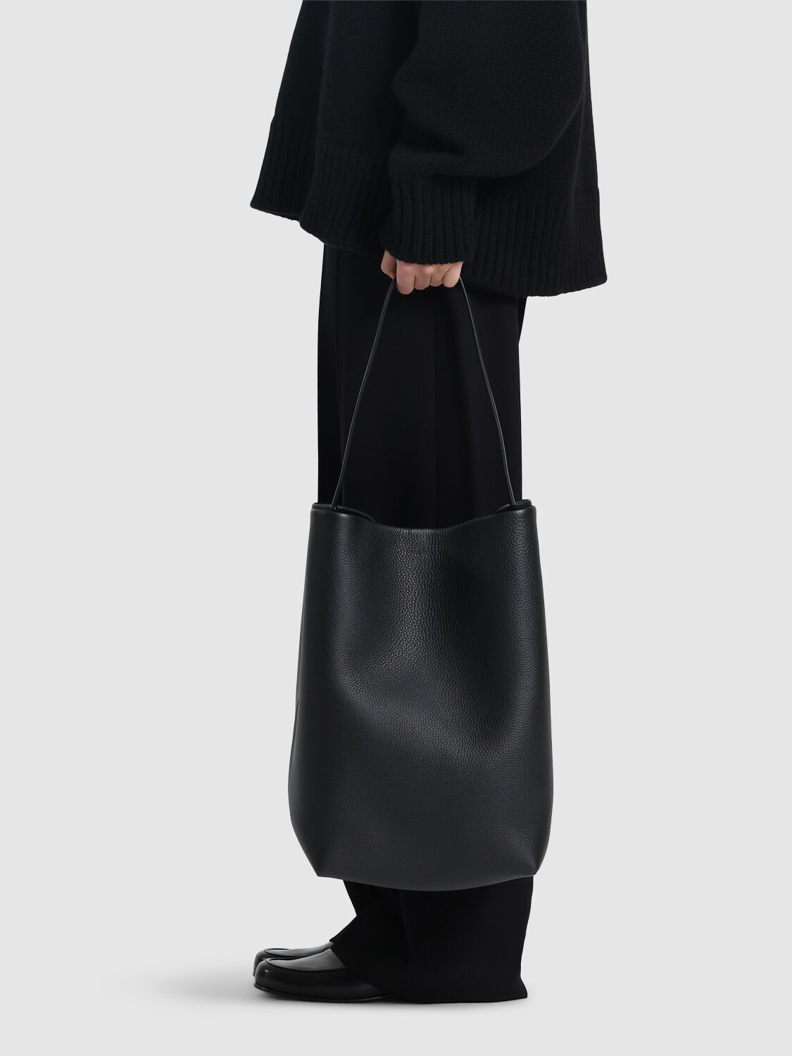 The Row Large Lux Park Leather Tote Bag In Black