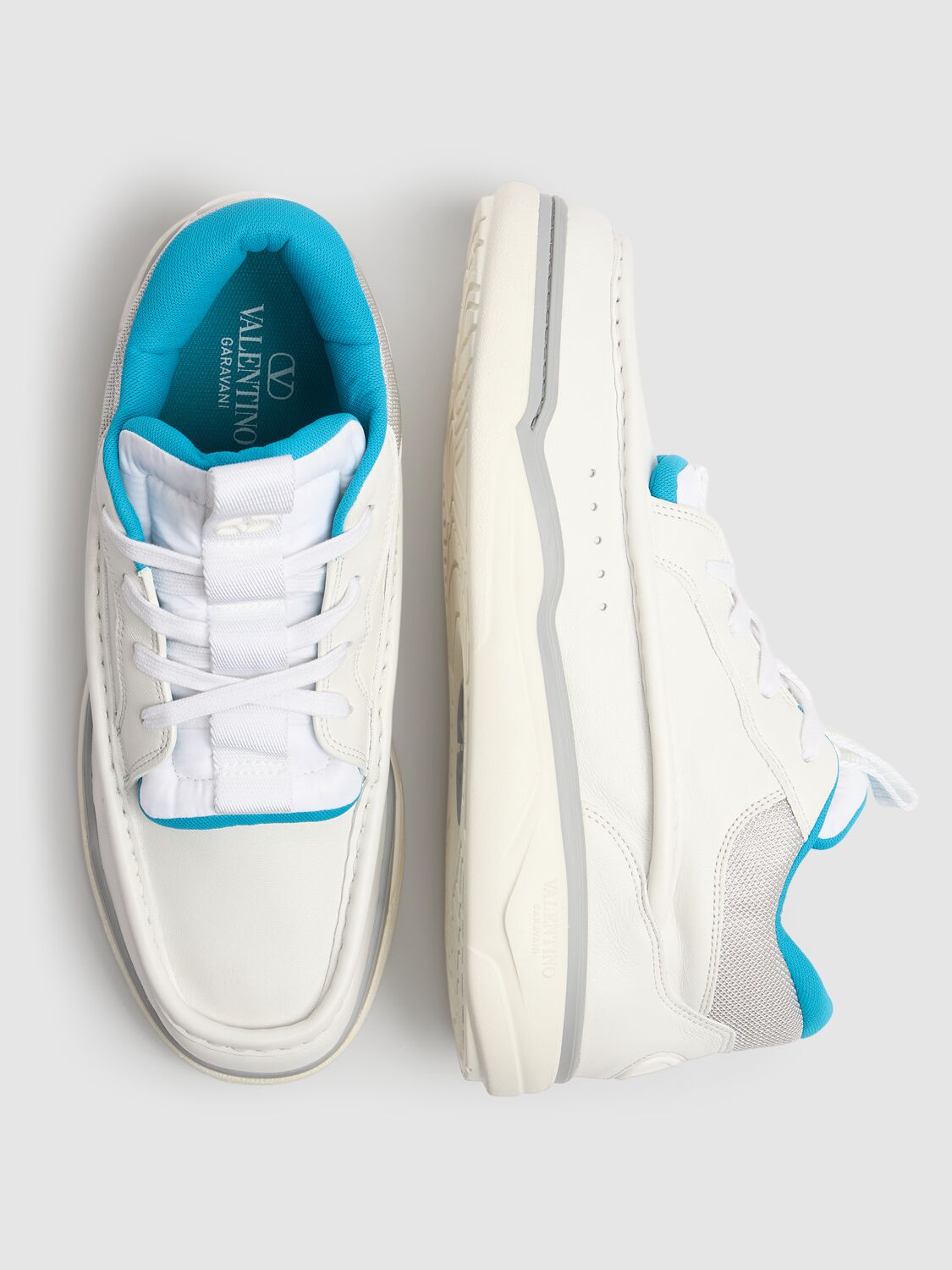 Valentino Runboot Mid Sneakers In White White Sil