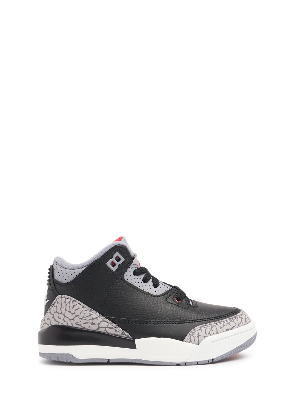 Jordan 3 Retro Sneakers