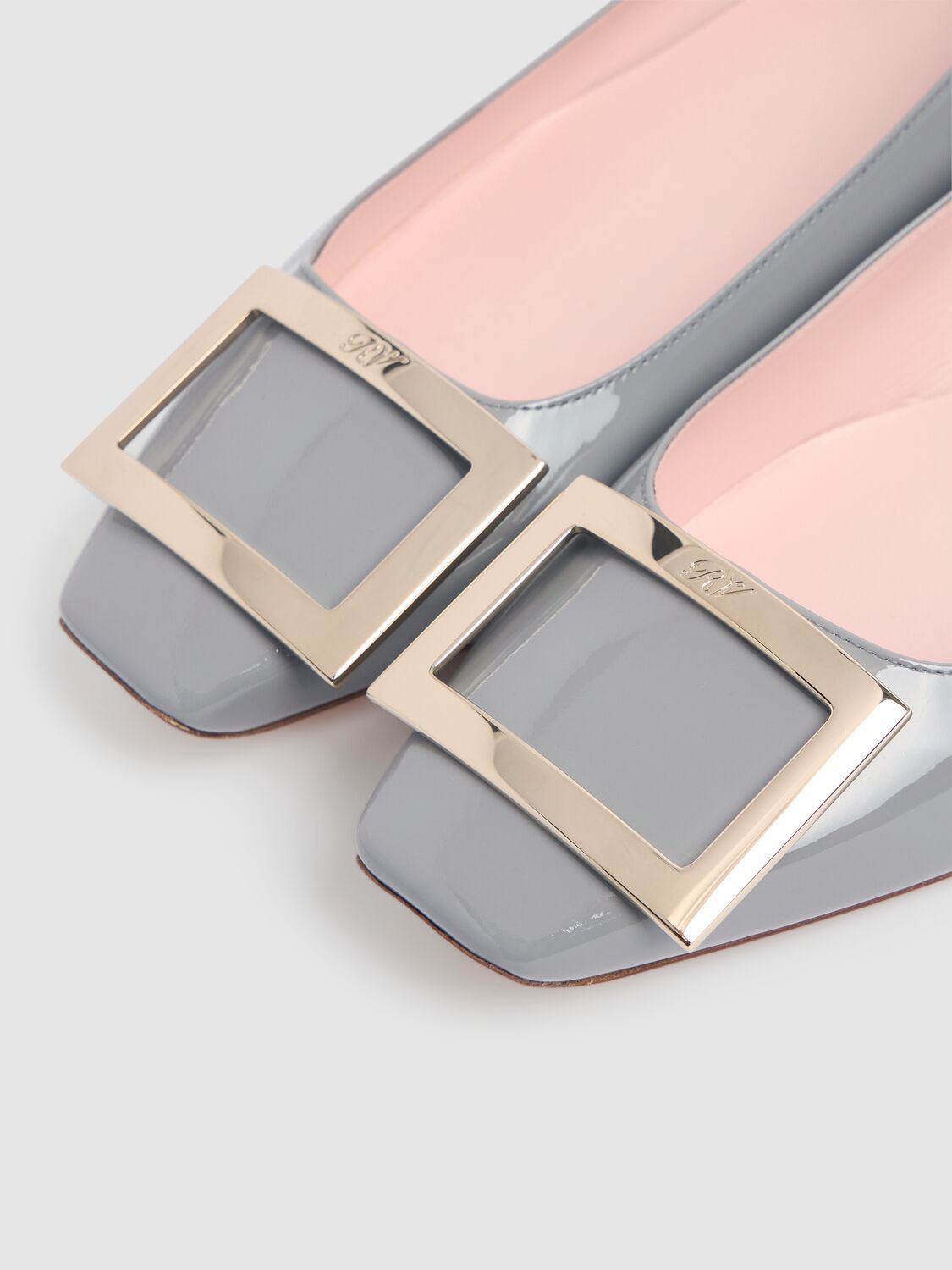 Roger Vivier 10mm Trompette Patent Leather Flats In Grey