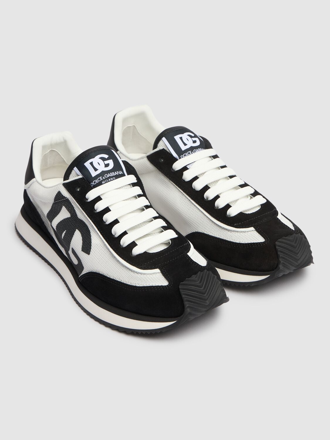 Shop Dolce & Gabbana Dragon Dg Low Sneakers In White/black