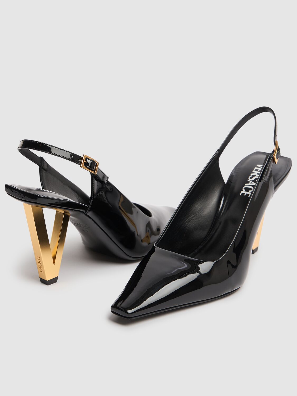 Versace Black V2025 Patent Slingback 85 Mm Heels In Black