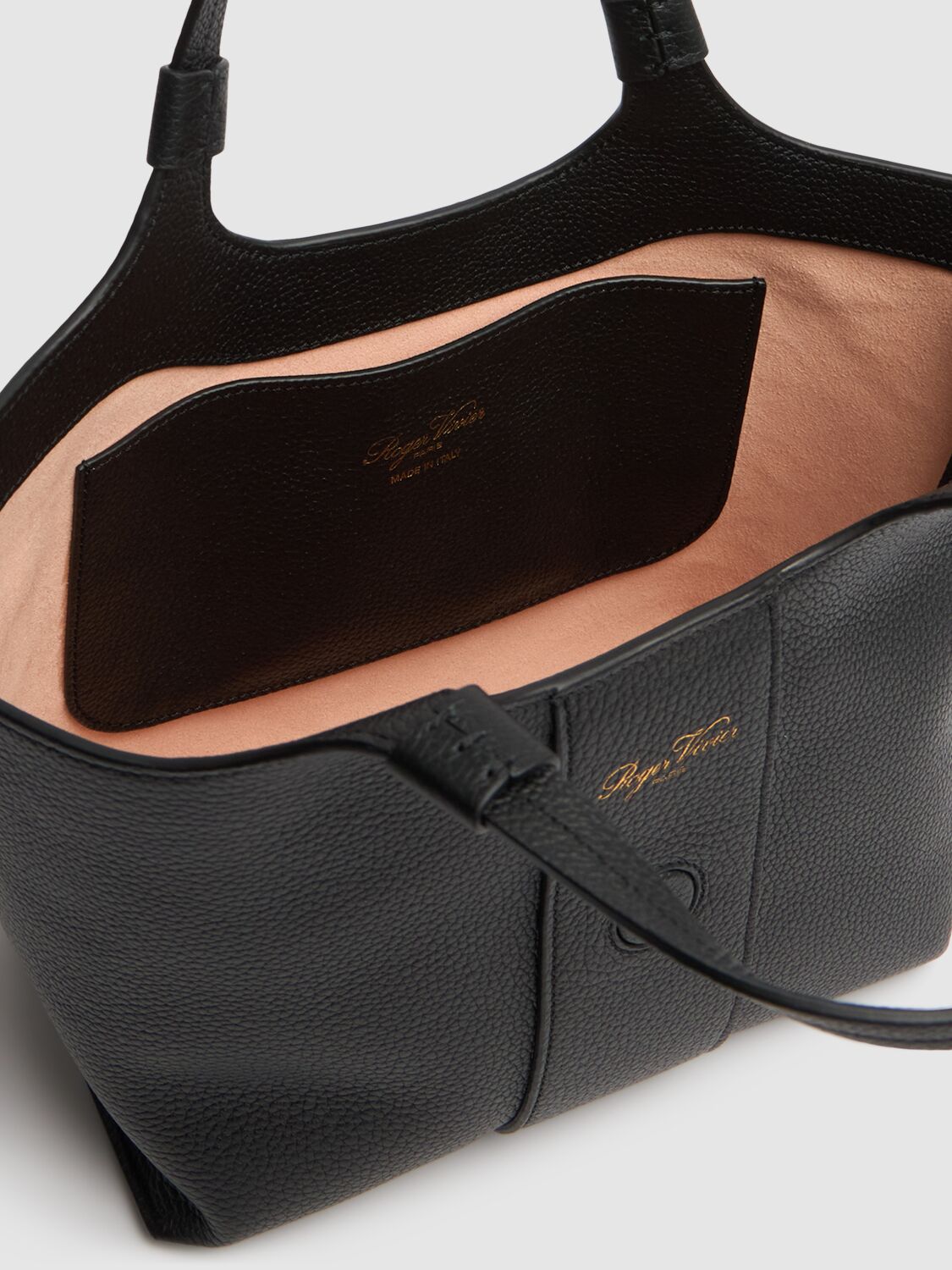 Roger Vivier Mini Grand Viv Choc Tote Bag In Black
