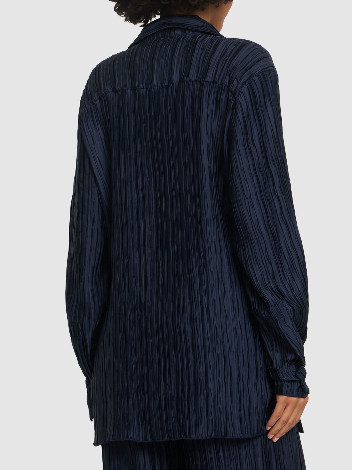 16arlington Marley Pleated Satin Shirt In Blue