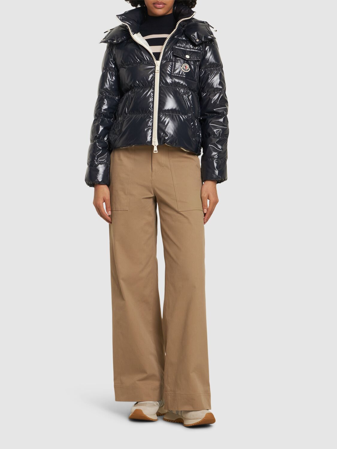 Moncler Beaded Hooded Down Jacket In 蓝色