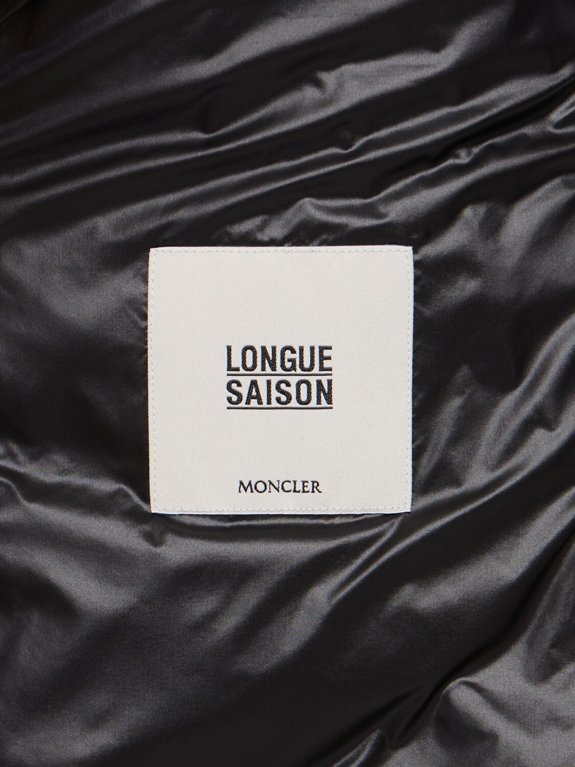 Moncler Courcelles Glossed Shell Parka Coat In Black