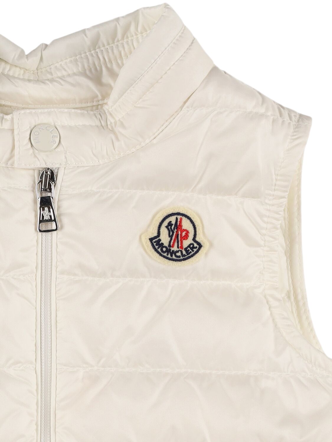 Moncler New Amaury Packable Nylon Down Vest In 白色