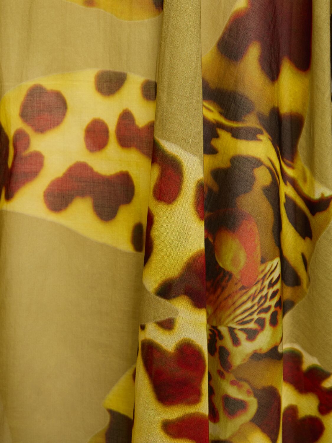 Dries Van Noten Abstract-print V-neck Midi Dress In Multi/green