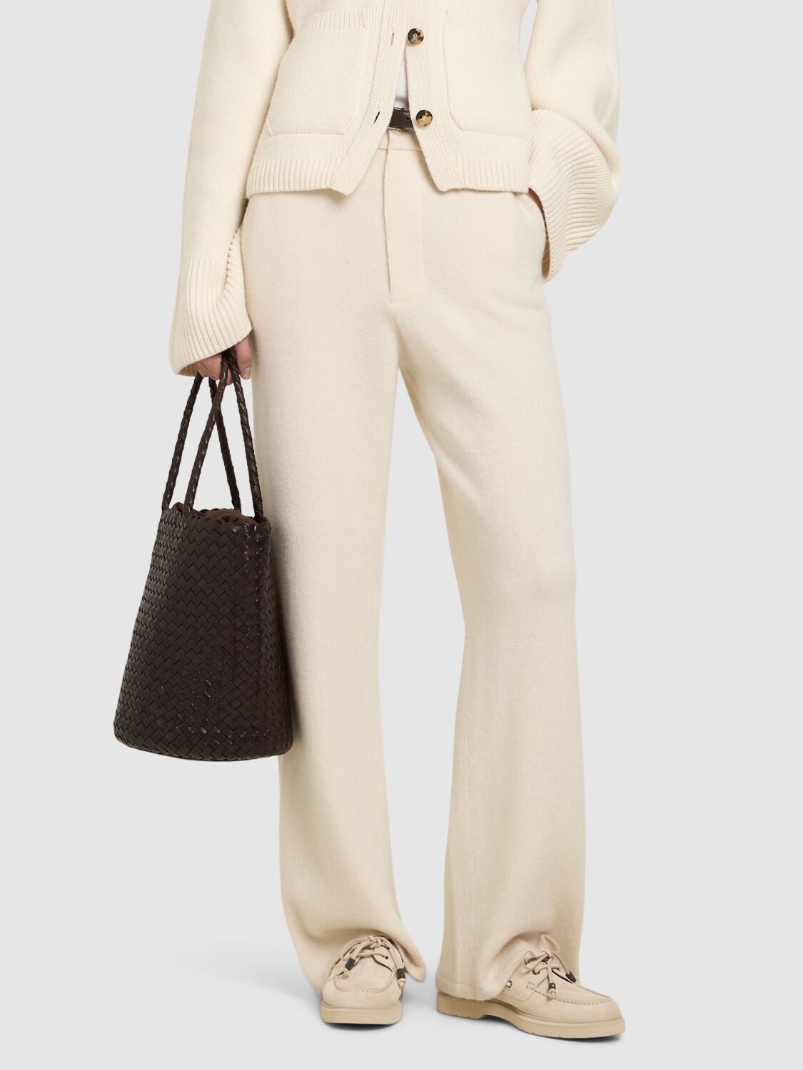 Brunello Cucinelli 20mm Suede Boat Shoes In Oat