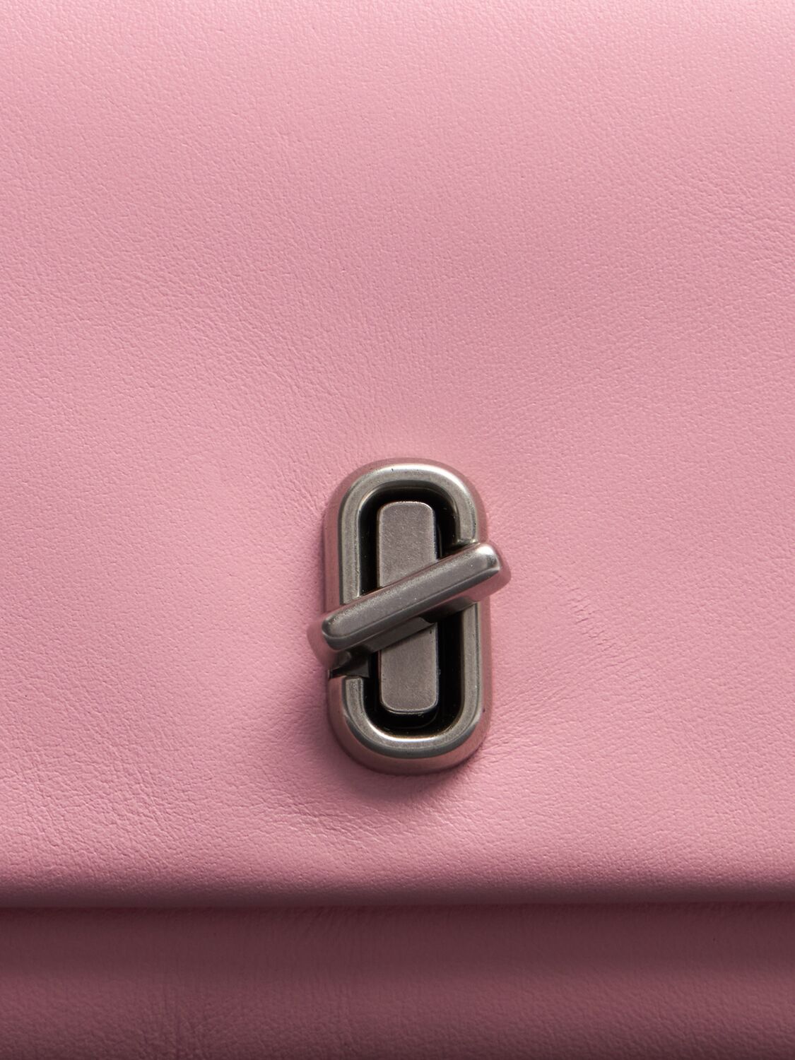 MARC JACOBS THE LINK CHAIN LEATHER WALLET 