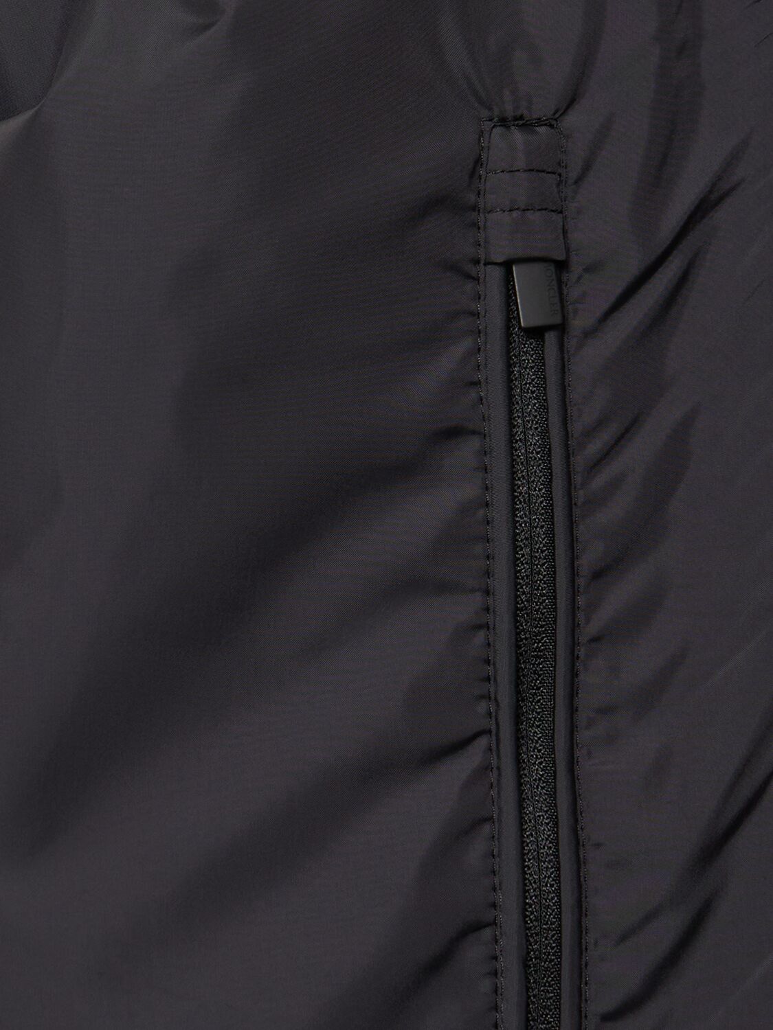 MONCLER LACHA TECH WINDBREAKER JACKET 