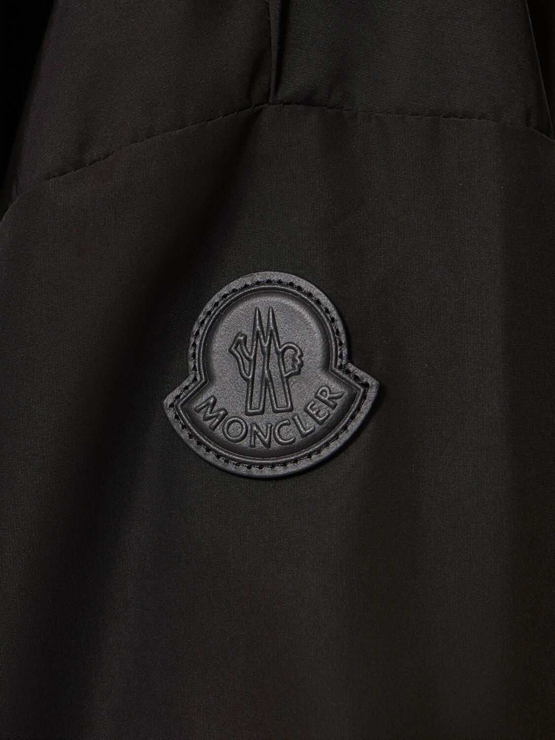 MONCLER SAVERNE LONG TECH PARKA 