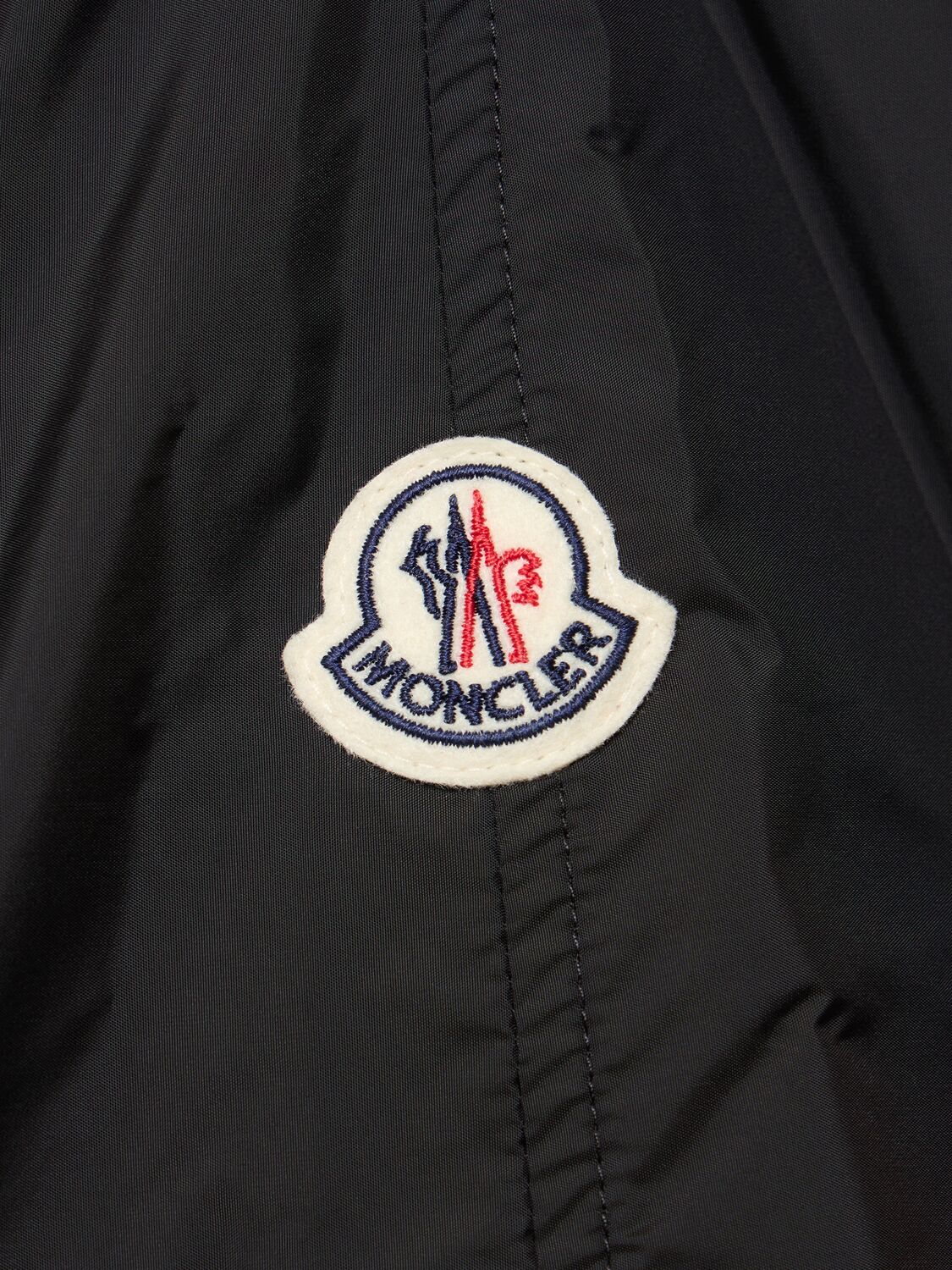 MONCLER HIENGOS HOODED NYLON RAINWEAR COAT 