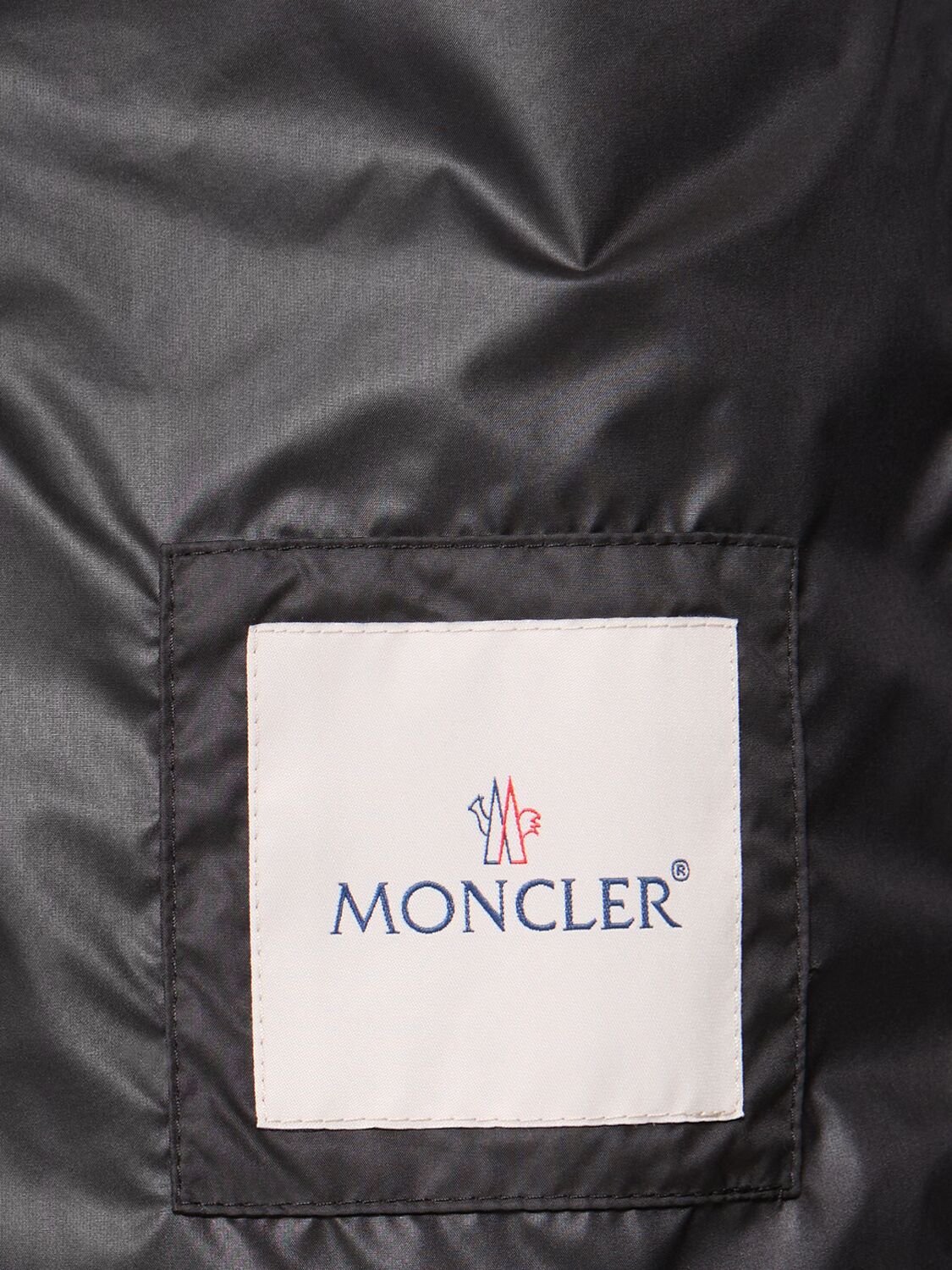 MONCLER FEGEO HOODED TECH WINDBREAKER JACKET 