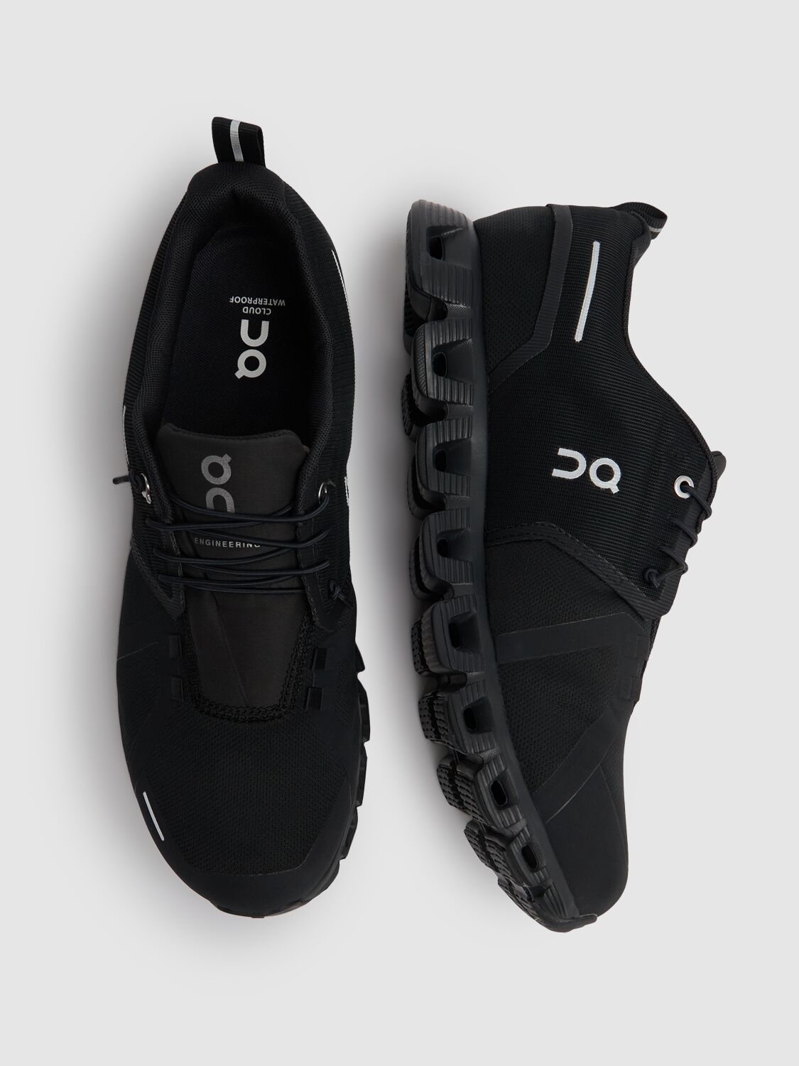 On Cloud 6 Waterproof Trainers In All Black