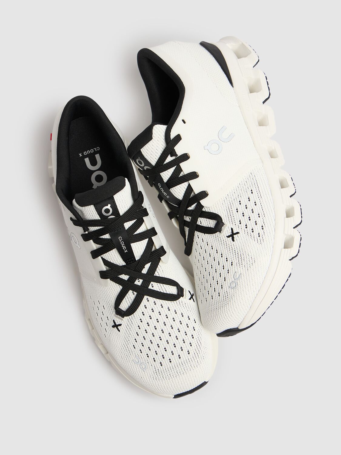 Shop On Cloud X 4 Sneakers In Ivory/black