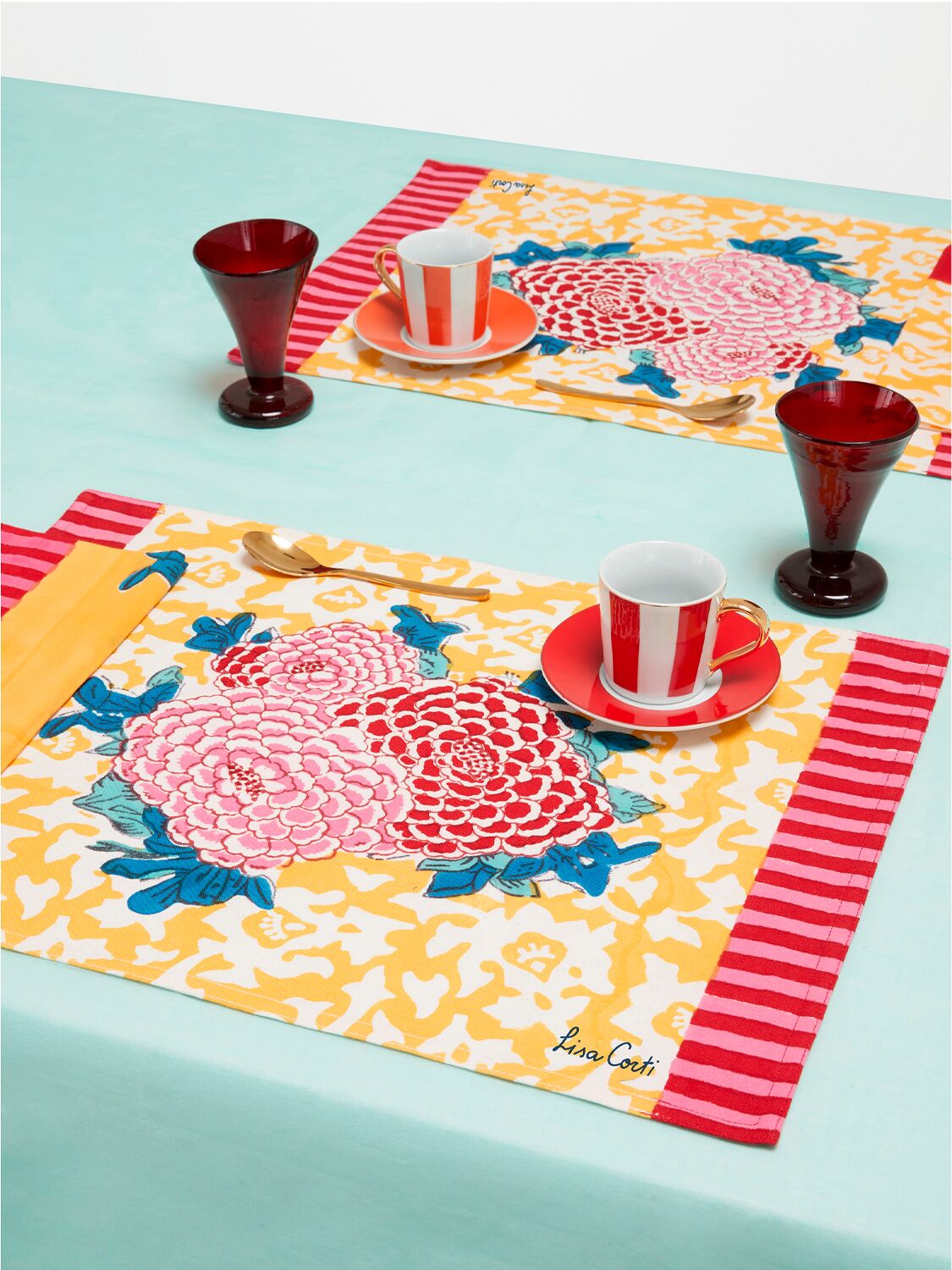 Lisa Corti Set Of 2 Arabesque Corolla Placemats In Multi