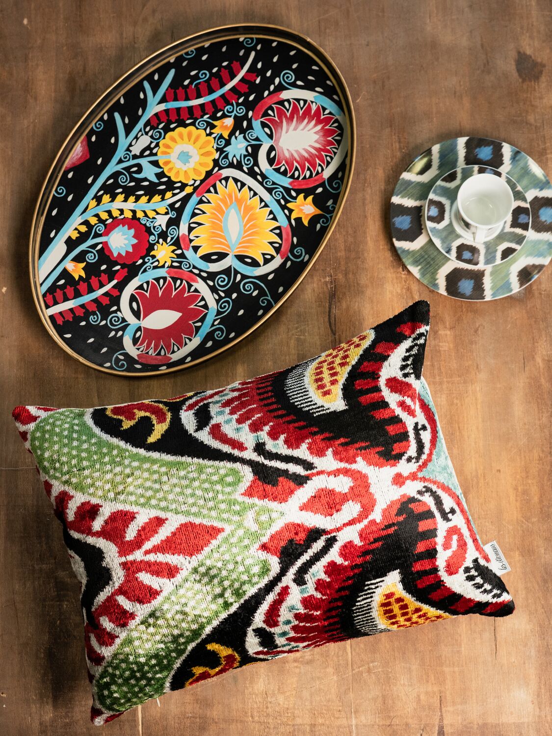 Les Ottomans Silk Blend Velvet Cushion In Multicolor