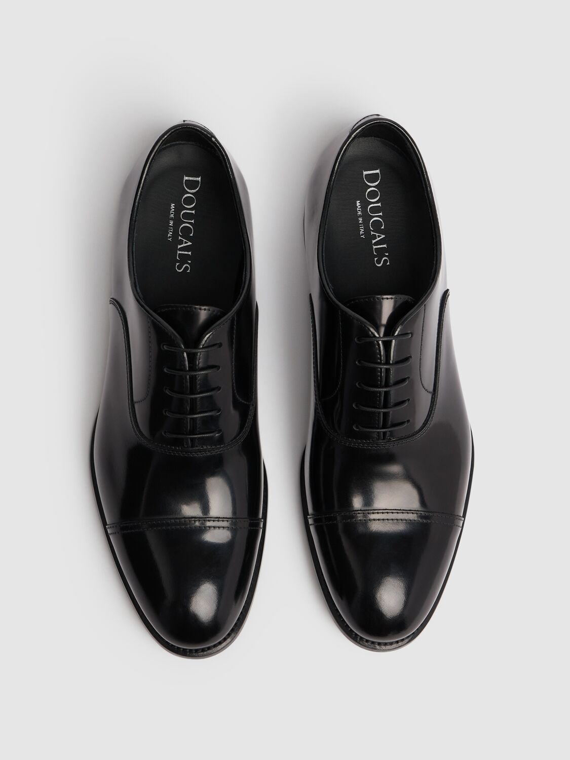 Doucal's High-shine Black Oxford Shoes With Lace-up Fastening In Black