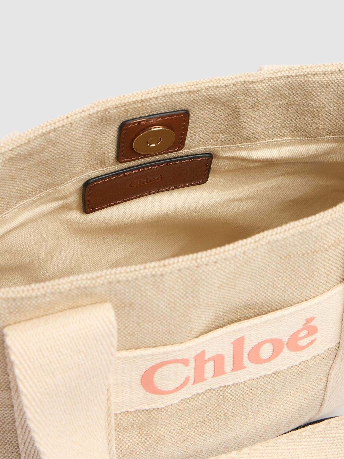Chloé Jute Blend Shoulder Bag W/logo In Beige